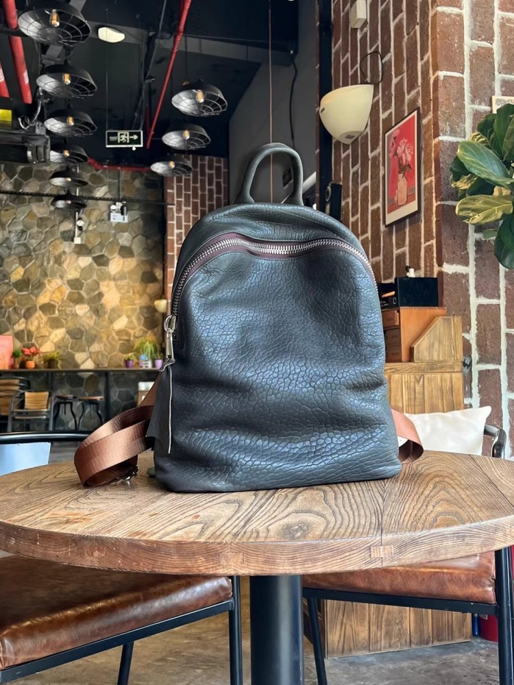 Soft Natural Sheepskin Casual  - Leather Work Bag 评论和价格